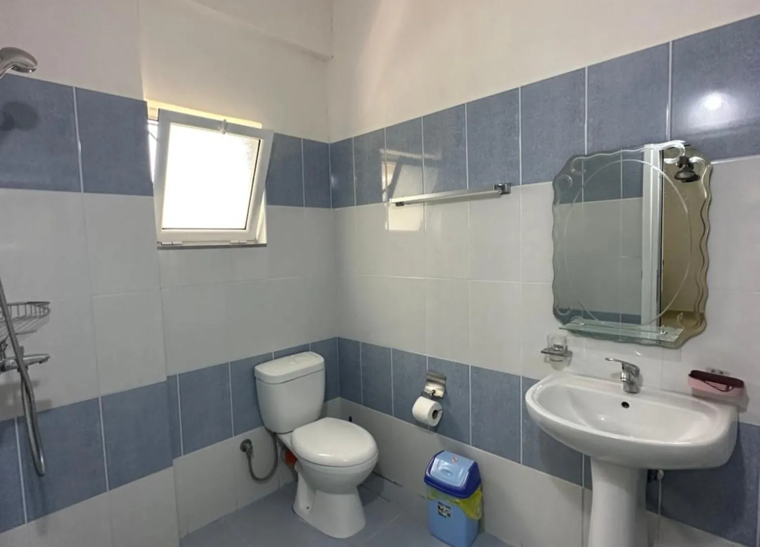 Guesthouse Agalliu Ksamil 0*,